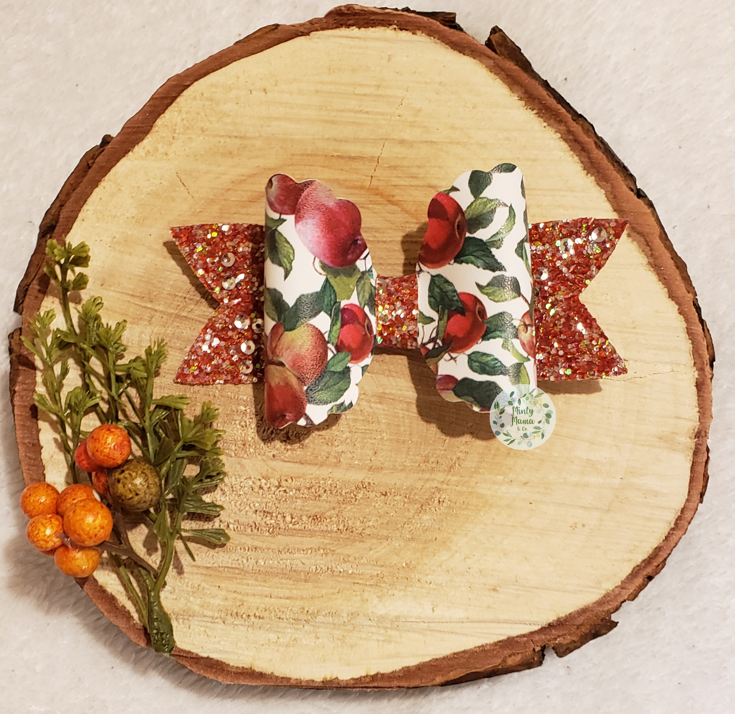 Jocie Double Point:: Apple Orchard