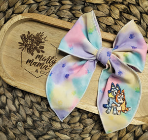 Hand-Tied:: 5.5" Beloved Dogs Rainbow-Clip