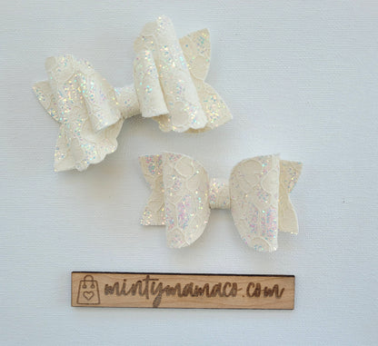 Jocie Classic:: White Glitter Lace