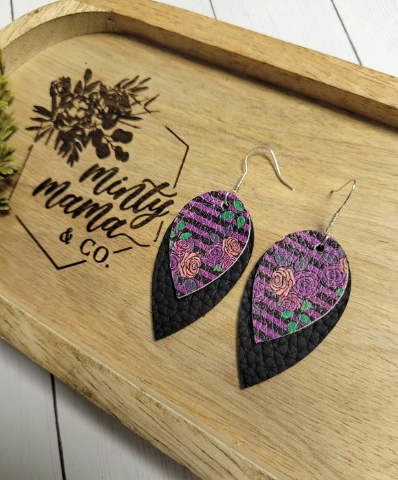 Dangle Earrings:: Halloween Vibes