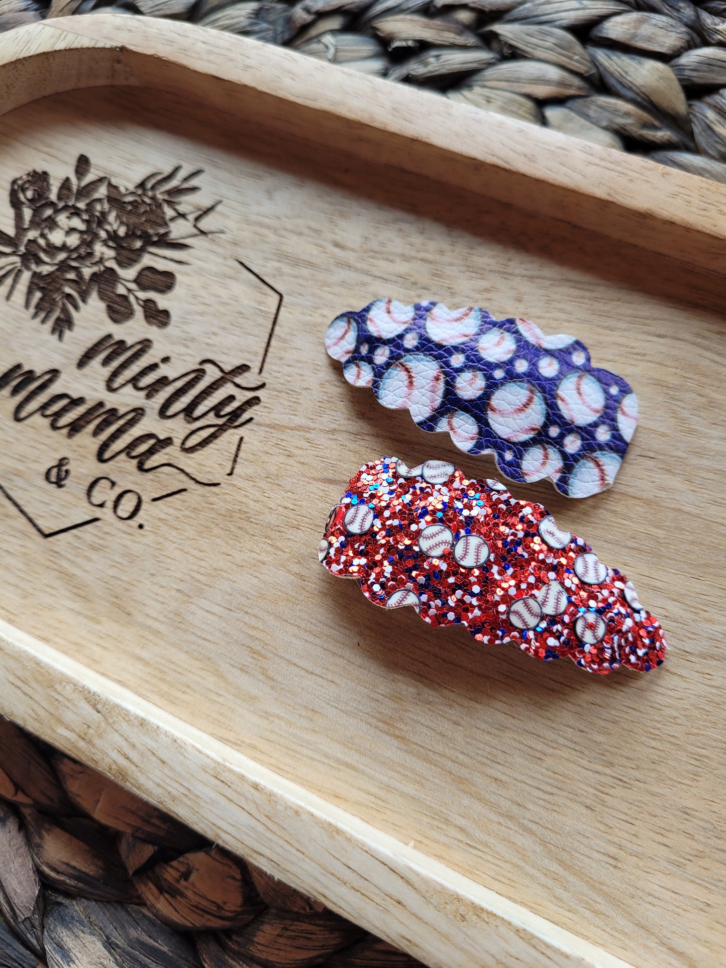 Snap Clips:: Sparkle Baseball