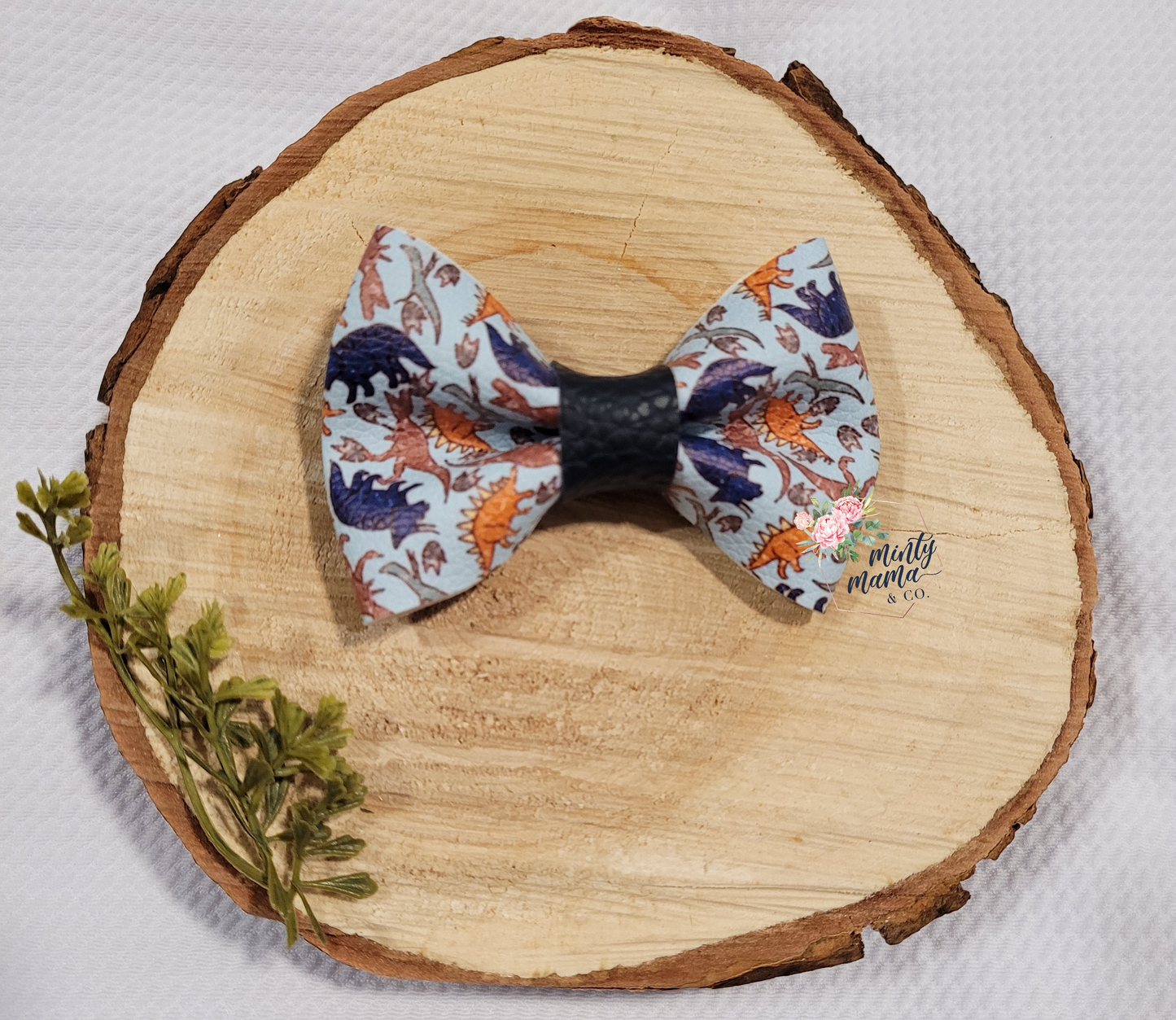 Bowtie:: Blue/Orange Dinos