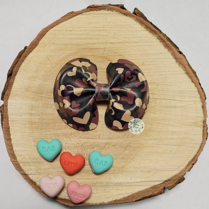 Smooth Pinch Fan:: Camo Hearts