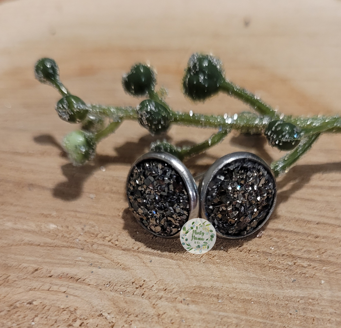 Earring Studs:: Silver Gray Druzy