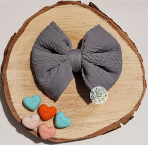 Braided Knit Fabric Bow:: Gray