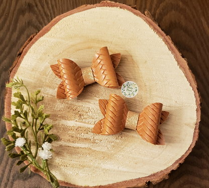 Itty Bitty:: Weathered Braids