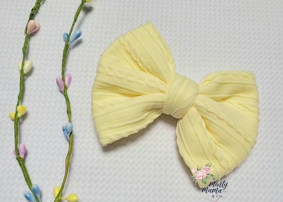 Braided Knit Fabric Bow:: Pastel Yellow